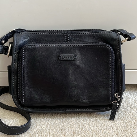 FOSSIL Black Leather Shoulder Bag Purse with Bifold wallet - Picture 1 of 11